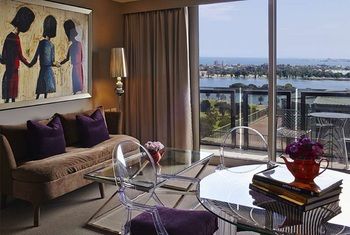 Art Series-The Blackman - Accommodation Brisbane 35