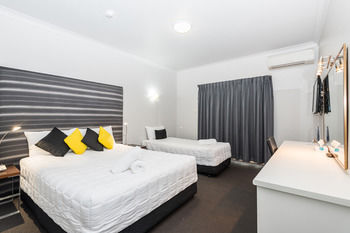 The Esplanade Motel - Formerly Eco-Inn Warners Bay - Accommodation Brisbane 10