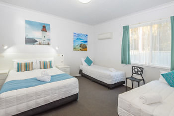 The Esplanade Motel - Formerly Eco-Inn Warners Bay - Accommodation Brisbane 13