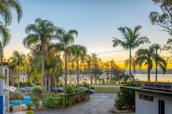 The Esplanade Motel - Formerly Eco-Inn Warners Bay - Accommodation Brisbane 16