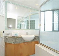 Malibu Mooloolaba - Accommodation Brisbane