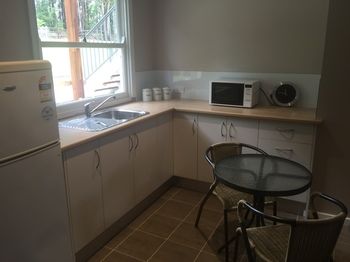 Sinclairs Country Retreat - Accommodation Brisbane 36