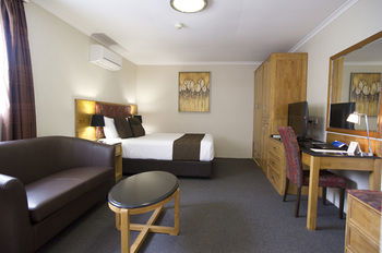 Noah's Mid City Motor Inn - Accommodation Brisbane 1