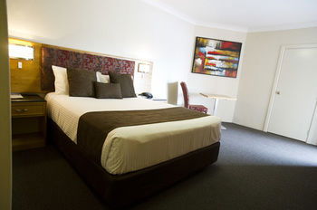 Noah's Mid City Motor Inn - Accommodation Brisbane 4