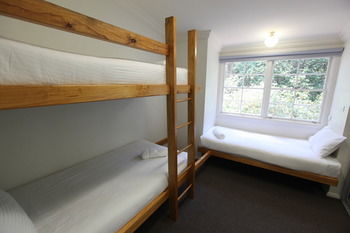 Federation Gardens & Possums Hideaway - Accommodation Brisbane 7