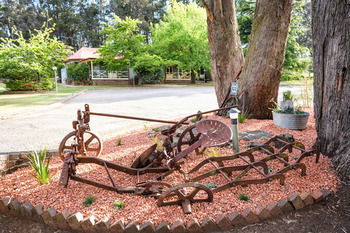 Federation Gardens & Possums Hideaway - Accommodation Brisbane 27