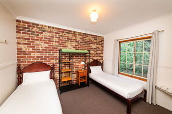 Federation Gardens & Possums Hideaway - Accommodation Brisbane 36