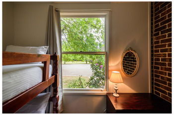 Federation Gardens & Possums Hideaway - Accommodation Brisbane 37