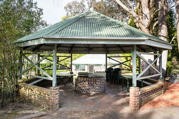 Federation Gardens & Possums Hideaway - Accommodation Brisbane 61
