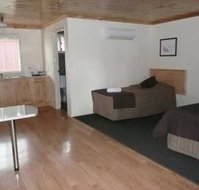 Black Gold Motel - Accommodation Brisbane