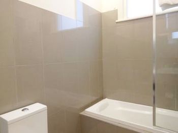 Naughtons Parkville Hotel - Accommodation Brisbane 6