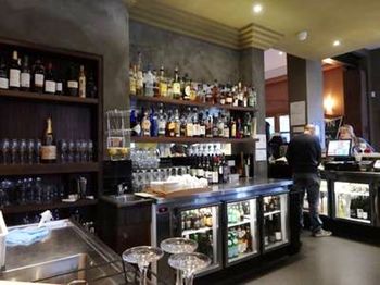 Naughtons Parkville Hotel - Accommodation Brisbane 16