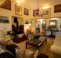 Arabella Guesthouse - Accommodation Brisbane