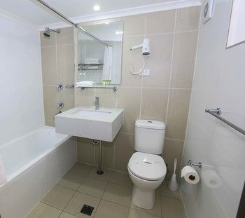 Best Western Casula Motor Inn - Accommodation Brisbane 3