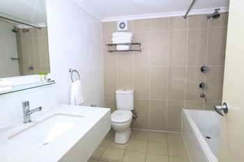 Best Western Casula Motor Inn - Accommodation Brisbane 5