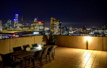 ACD Apartments - Accommodation Brisbane 6