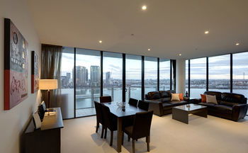 ACD Apartments - Accommodation Brisbane 11