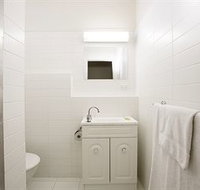 Meadow Inn Hotel-Motel - Accommodation Brisbane