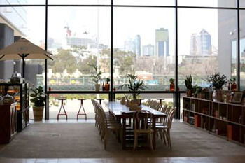 Art Series - The Larwill Studio - Accommodation Brisbane 14