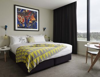 Art Series - The Larwill Studio - Accommodation Brisbane 23