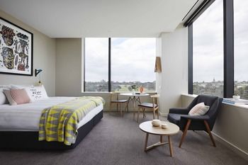 Art Series - The Larwill Studio - Accommodation Brisbane 24