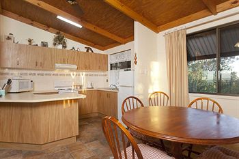 Eagleview Resort - Accommodation Brisbane 13