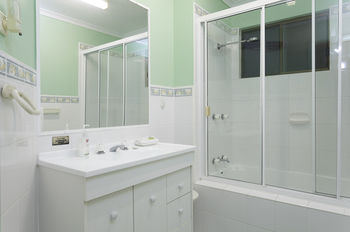 Eagleview Resort - Accommodation Brisbane 37