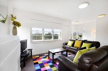 Albert Road Serviced Apartments - Accommodation Brisbane 3