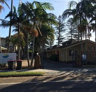 El Lago Waters Tourist Park - Accommodation Brisbane