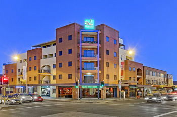Quality Suites Boulevard On Beaumont - Accommodation Brisbane 0