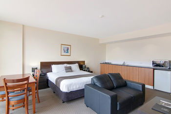 Quality Suites Boulevard On Beaumont - Accommodation Brisbane 15