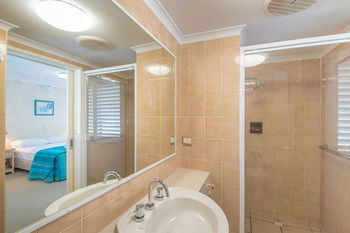 Munna Beach Apartments - Accommodation Brisbane 34