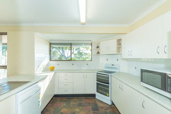 Munna Beach Apartments - Accommodation Brisbane 40
