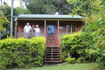 Sunshine Valley Cottages - Accommodation Brisbane 4