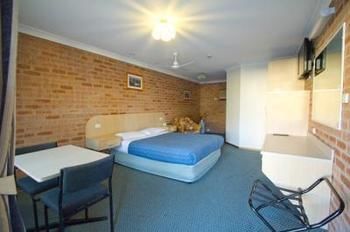 Branxton House Motel, Hunter Valley - Accommodation Brisbane 2
