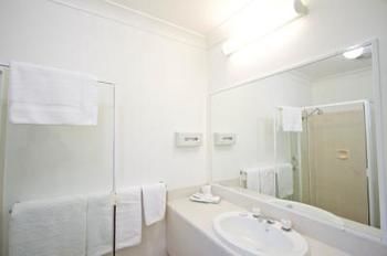 Branxton House Motel, Hunter Valley - Accommodation Brisbane 3