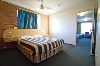 Branxton House Motel, Hunter Valley - Accommodation Brisbane 5
