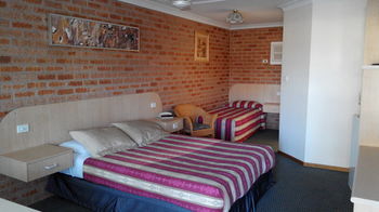 Branxton House Motel, Hunter Valley - Accommodation Brisbane 12