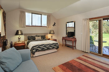 Langbrook Estate Cottages - Accommodation Brisbane 6