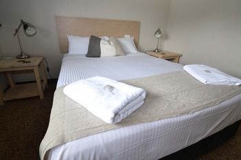Crossroads Hotel Liverpool - Accommodation Brisbane 21