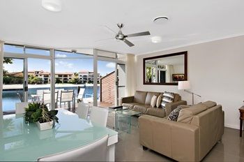 Skippers Cove Waterfront Resort - Accommodation Brisbane 20