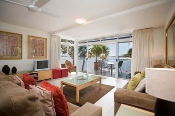 Skippers Cove Waterfront Resort - Accommodation Brisbane 27