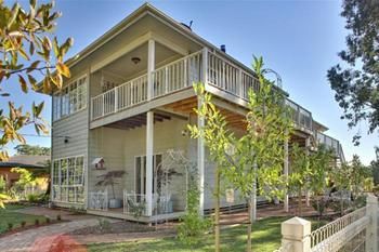 The Heart Of Emerald Bed & Breakfast - Accommodation Brisbane 0