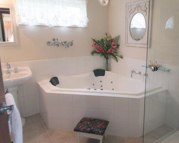 The Heart Of Emerald Bed & Breakfast - Accommodation Brisbane 14