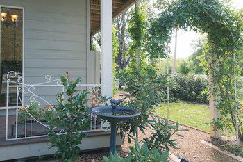 The Heart Of Emerald Bed & Breakfast - Accommodation Brisbane 52