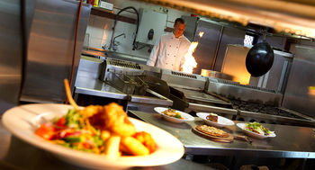 Macquarie Inn - Accommodation Brisbane 13