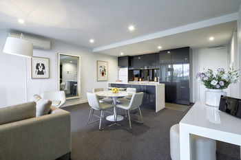 381 Cremorne - Accommodation Brisbane 39
