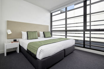 381 Cremorne - Accommodation Brisbane 52