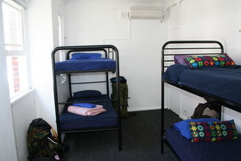 Zing Backpackers - Accommodation Brisbane 10
