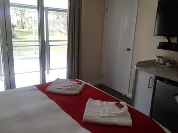 Huskisson Beach Bed And Breakfast - Accommodation Brisbane 37